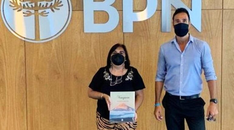 El BPN donó 176 libros para las bibliotecas populares de la provincia