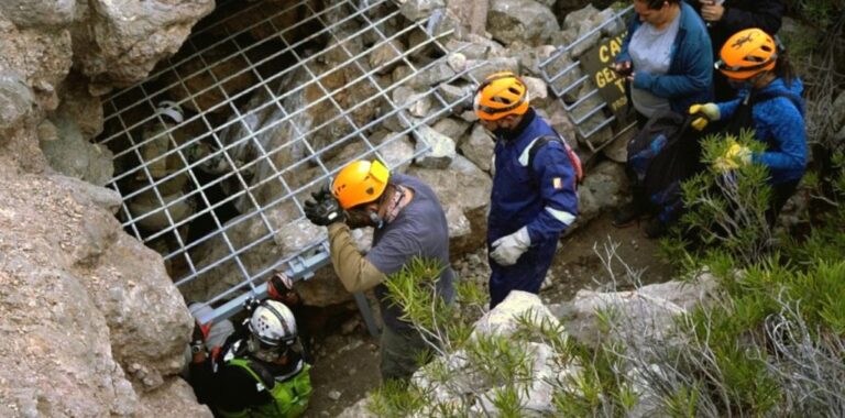 Buscan implementar el espeleoturismo en la provincia