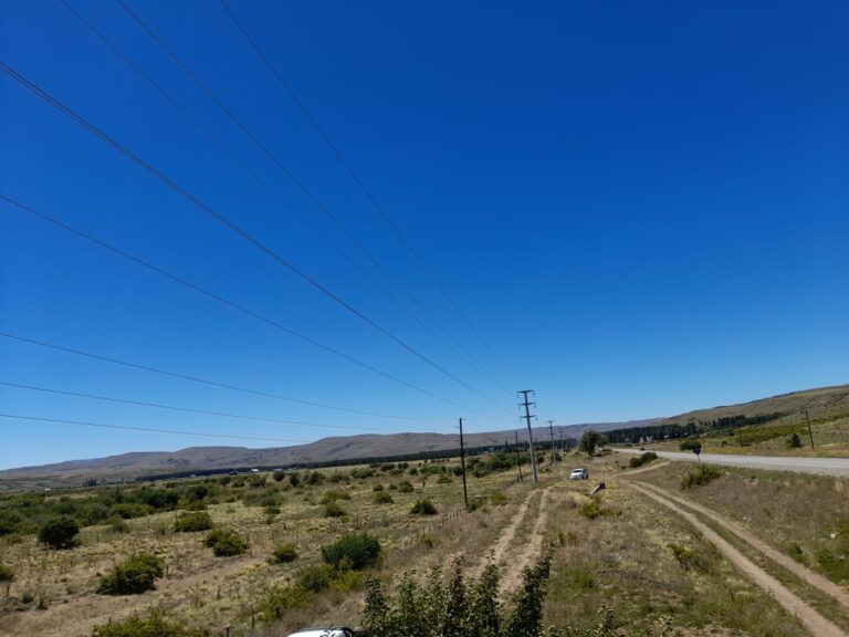EPEN y municipio avanzan en el proyecto de iluminación de la Ruta 40 a la vera de Chacra 32
