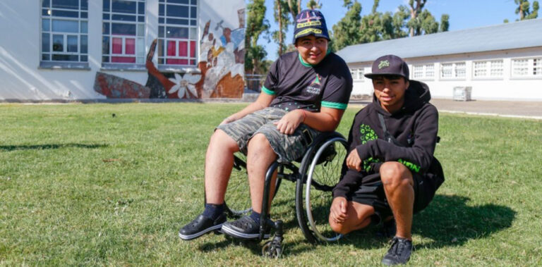 Nadadores neuquinos buscan adaptación en aguas abiertas para los Juegos Evita de Playa