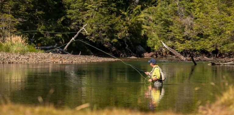 Picún Leufú ya palpita el Cuarto Torneo de Pesca con Mosca de la Fiesta del Pescador del Limay