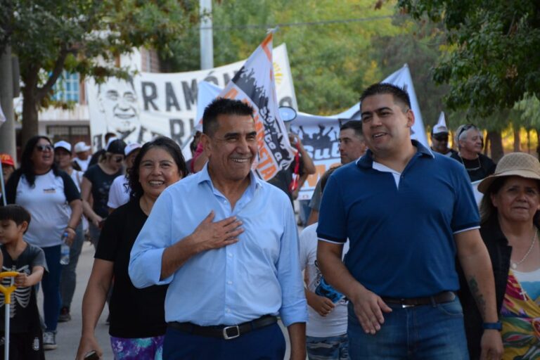 «Vamos a cambiar la historia de Neuquén con una revolución política, social y económica»