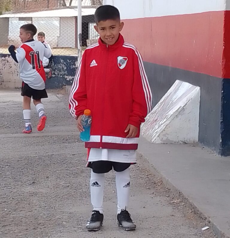 «Luquitas» Ceballos la joyita que salió del paraje Trahunco y se prueba en River