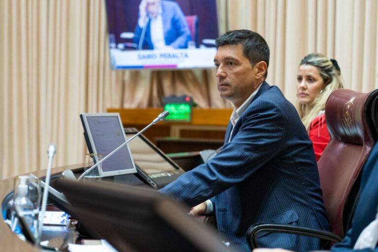 Se sancionó la ley que alivia el impacto del impuesto a las ganancias en salarios estatales