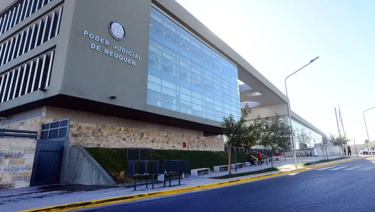 Sueldos del Poder Judicial: cuánto cobran jueces, fiscales y vocales en Neuquén