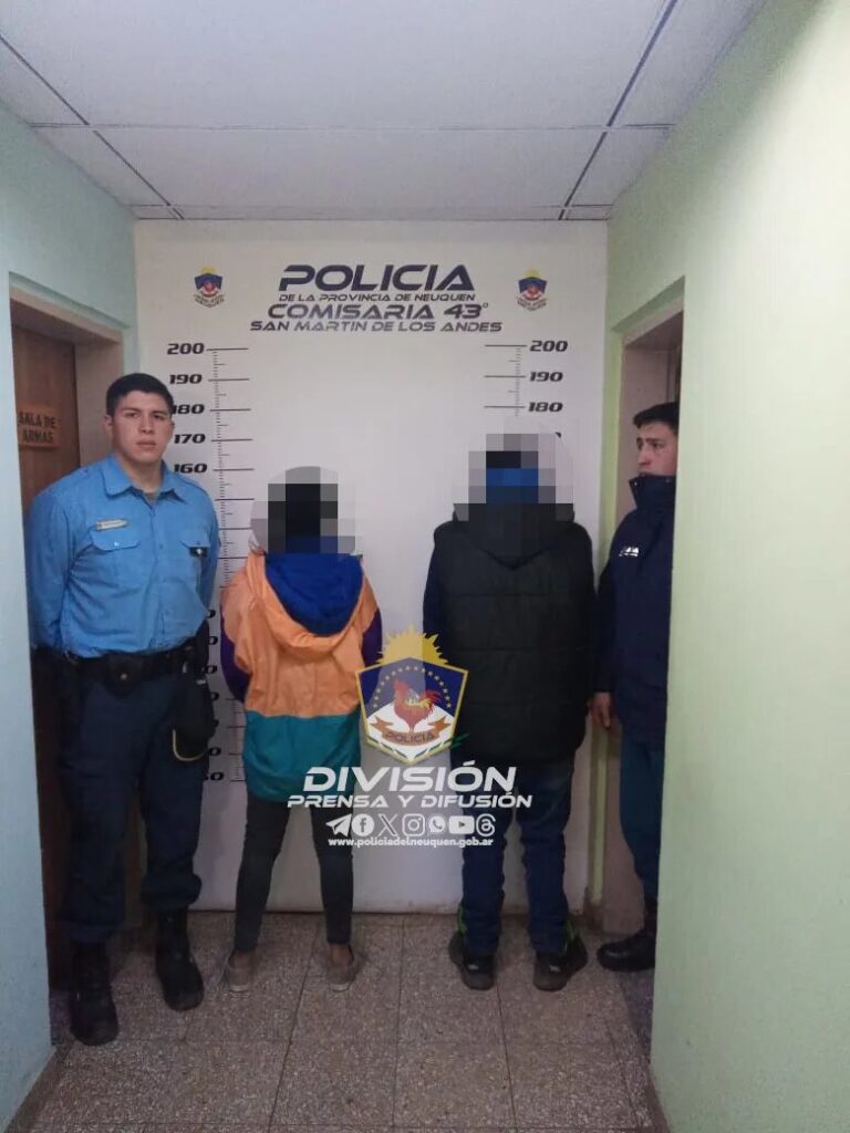 Con las manos en la masa: demoraron a dos personas saliendo de un domicilio con elementos robados