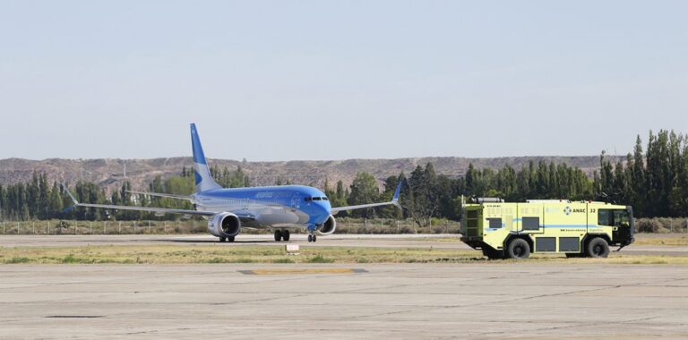 Neuquentur administrará el área comercial del aeropuerto Chapelco