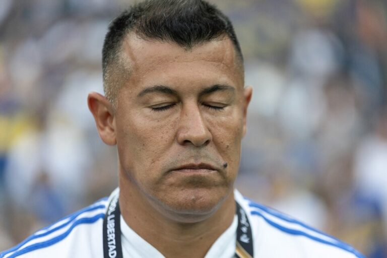Sin la Séptima Almirón dejó de ser técnico de Boca Juniors