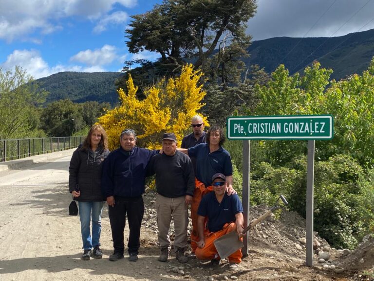 El puente de Lolog lleva el nombre de Cristián González