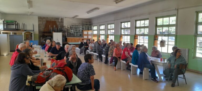 Comenzó la colonia de verano para Adultos Mayores