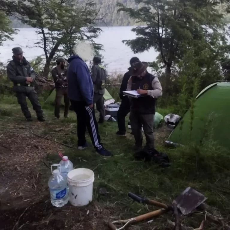 Guardaparques realizaron multas por fogones en lugares no habilitados