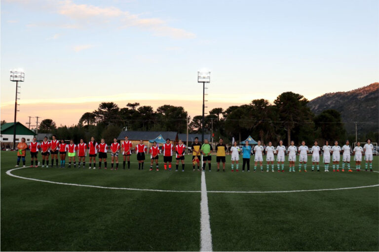 Villa Pehuenia-Moquehue sede del Primer Campeonato Internacional de Fútbol Femenino