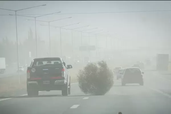 Alerta amarilla por viento en Neuquén con ráfagas de hasta 90 km/h