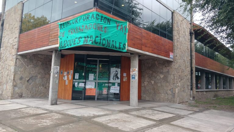 Reincorporaron a los cinco trabajadores que habían despedido del Parque Nacional Lanín