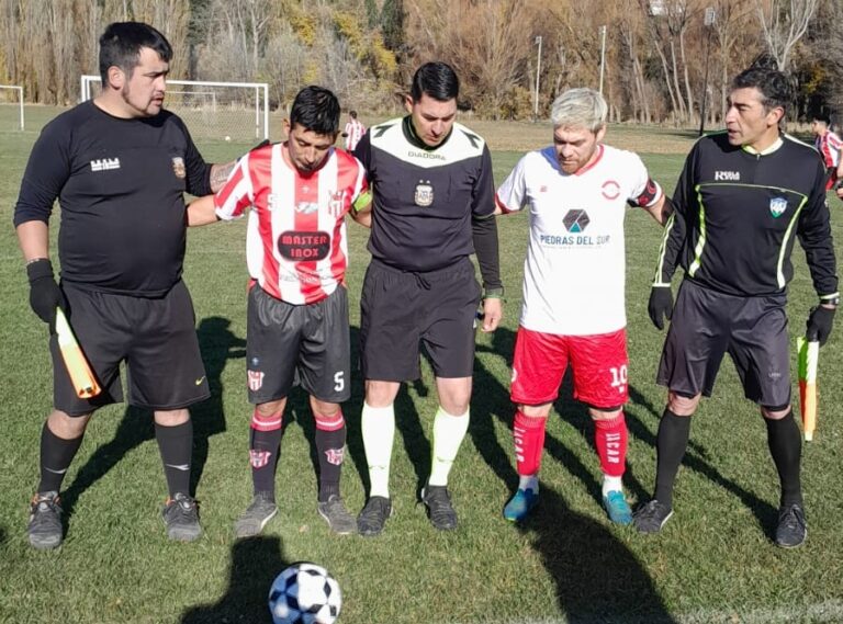 Empataron Pincharratas con Lacar en el fútbol regional de LIFUBA