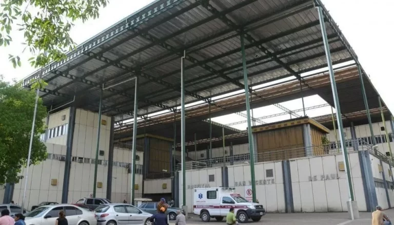 Salta: tras el cobro de la atención médica a los extranjeros, bajaron las consultas y el gasto del Estado
