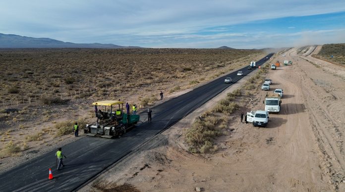 La provincia adquirirá maquinaria vial para el mantenimiento de rutas