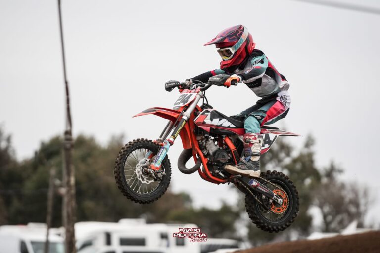 Tizi Sepúlveda se Destaca en la 5ta Fecha del Campeonato Cordobés de Motocross