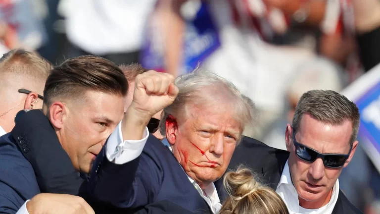 Intento de asesinato a Donald Trump durante un acto de campaña en Pensilvania