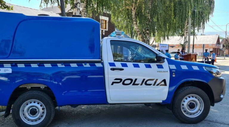 Atacó a su pareja, fue detenido y apareció ahorcado en su celda