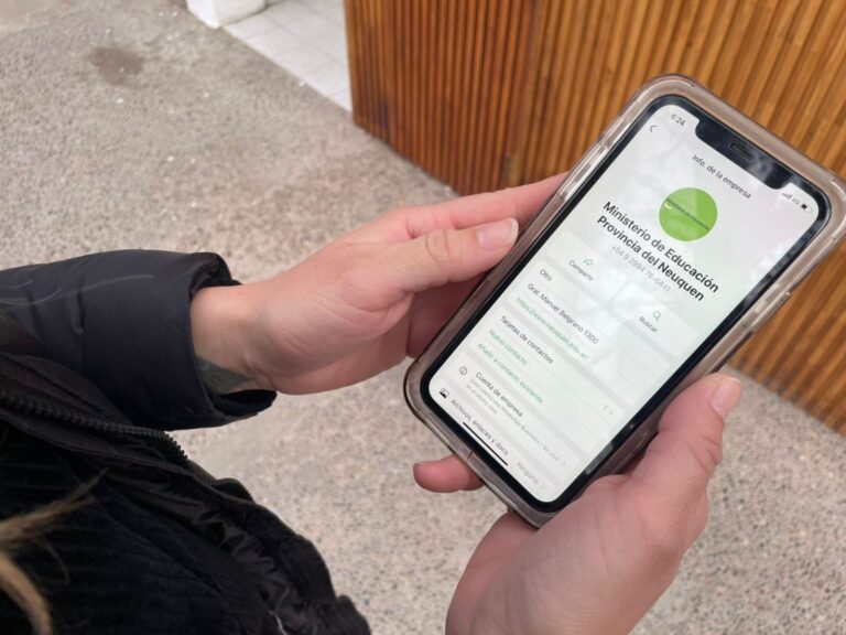 Paro en escuelas: padres y docentes pueden reclamar por WhatsApp