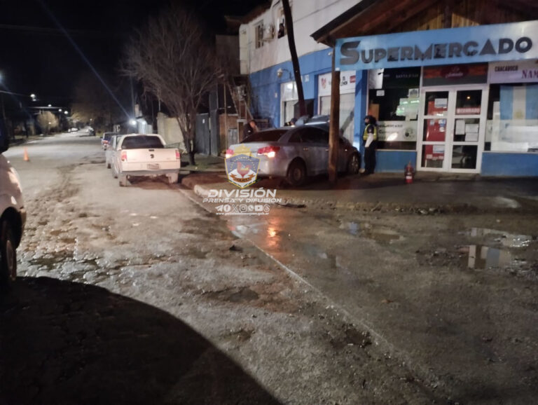 Sufrió un ataque, perdió el control y provocó un vuelco  en Junín