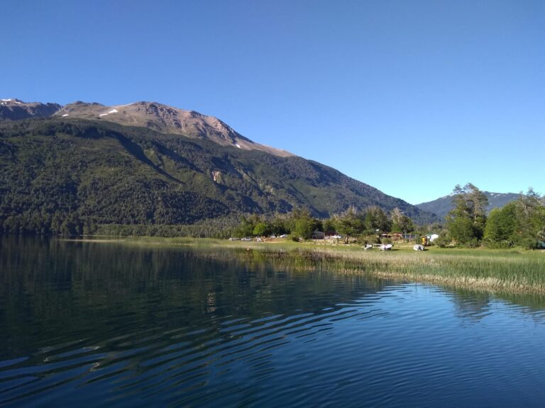 Encuentran un cuerpo sin vida en el lago Falkner