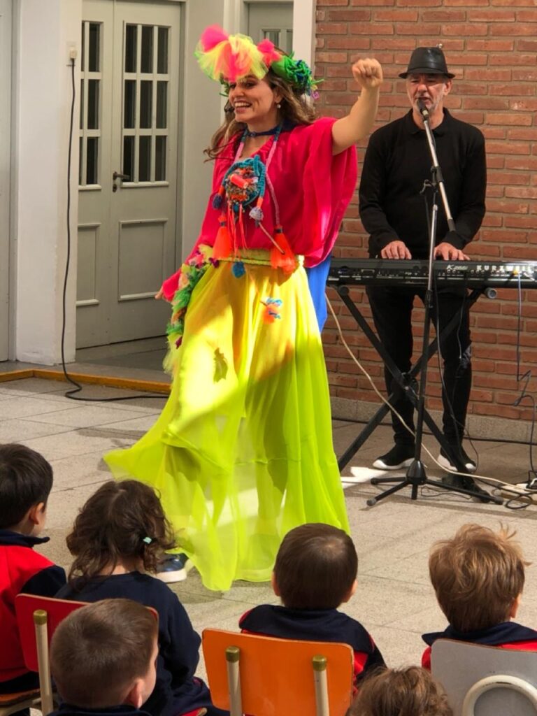 La Trayectoria de Mia Sound y su Contribución a la Música Infantil