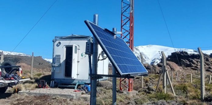 Aseguran conectividad al Paso Pino Hachado con la reinstalación del sitio Pampa de los Vientos