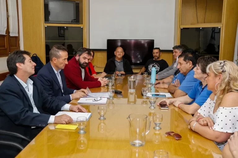 Comenzaron a trabajarse las paritarias anticipadas en Neuquén