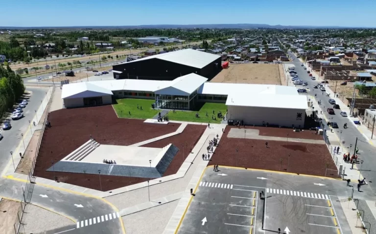 El primer colegio preuniversitario de la UTN del país está en Neuquén