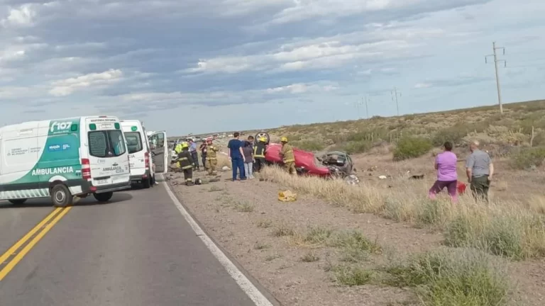 Tragedia en la Ruta 22: tres muertos en un choque frontal entre Plaza Huincul y Arroyito