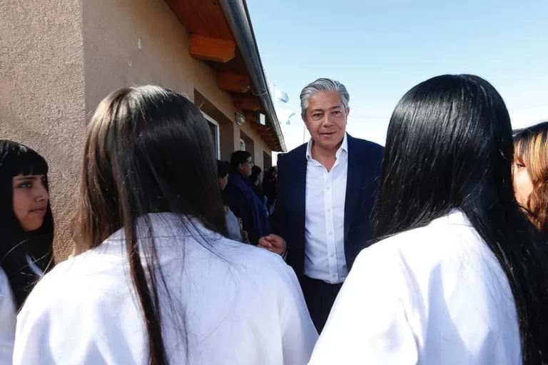 Becas Gregorio Álvarez alcanzan a más de 19 mil beneficiarios