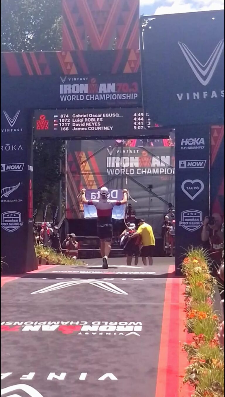 Orgullo sanmartinense: Egusquiza se destaca en el Mundial de triatlón