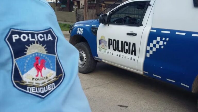 Otro femicidio sacude a Neuquén: una mujer fue ahorcada con un cordón por su expareja