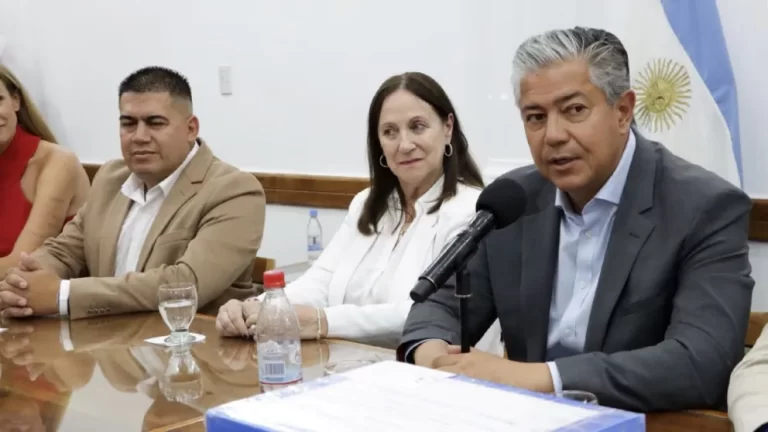 La Provincia licitará ocho escuelas técnicas en el primer semestre del 2025