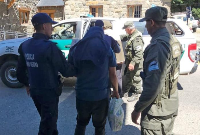 Bariloche: Expulsaron del país a extranjeros tras ser detenidos cometiendo un robo
