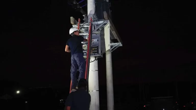 Provincia culminó la obra que llevó la electricidad a 100 lotes