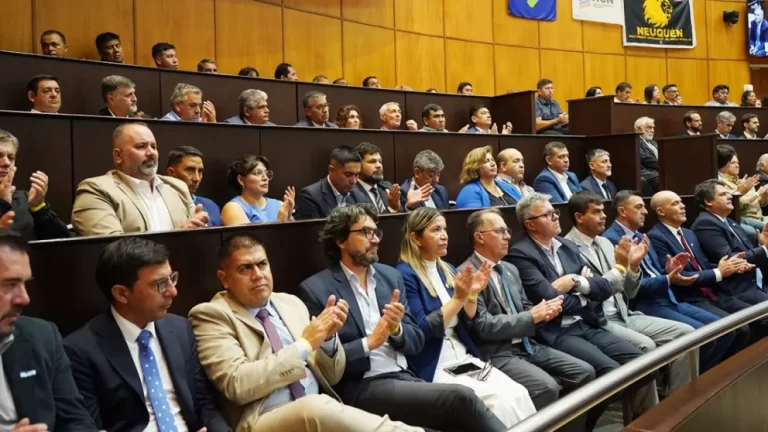 Millonarias inversiones para obras en municipios