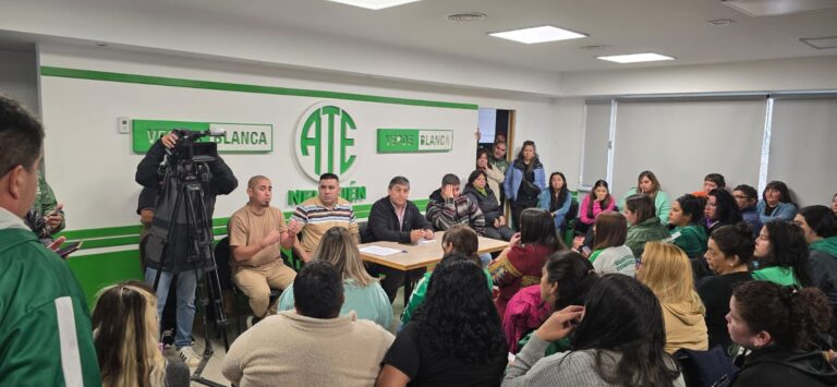 ATE convoca a un paro de 24 horas en las escuelas de Neuquén