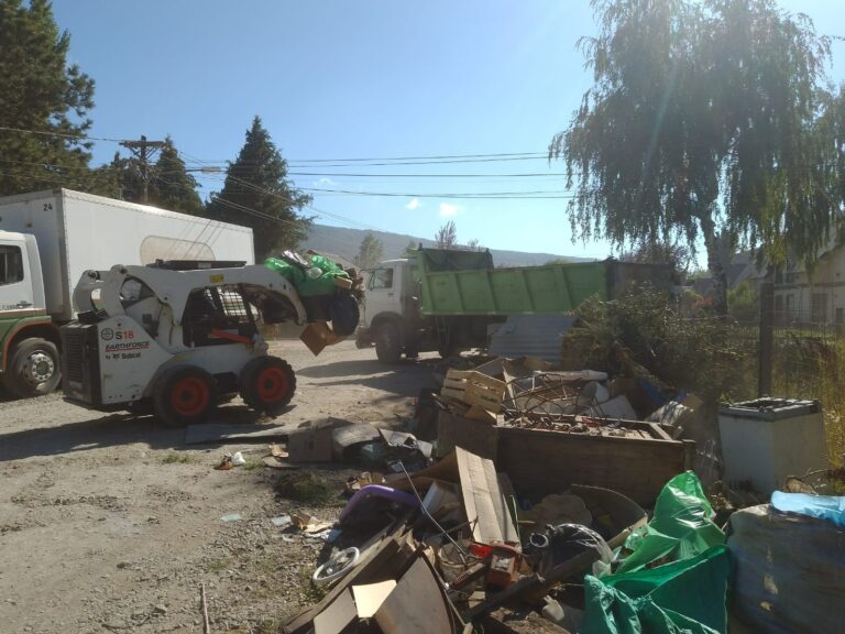Cronograma de limpieza de microbasurales en barrios durante el mes de mayo