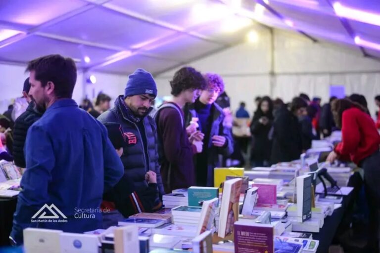 Convocatoria para conformar la Comisión Organizadora de la XIX Feria del Libro