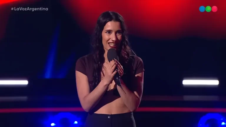 De San Martín de los Andes a La Voz Argentina: el gran debut de Agustina Ortiz