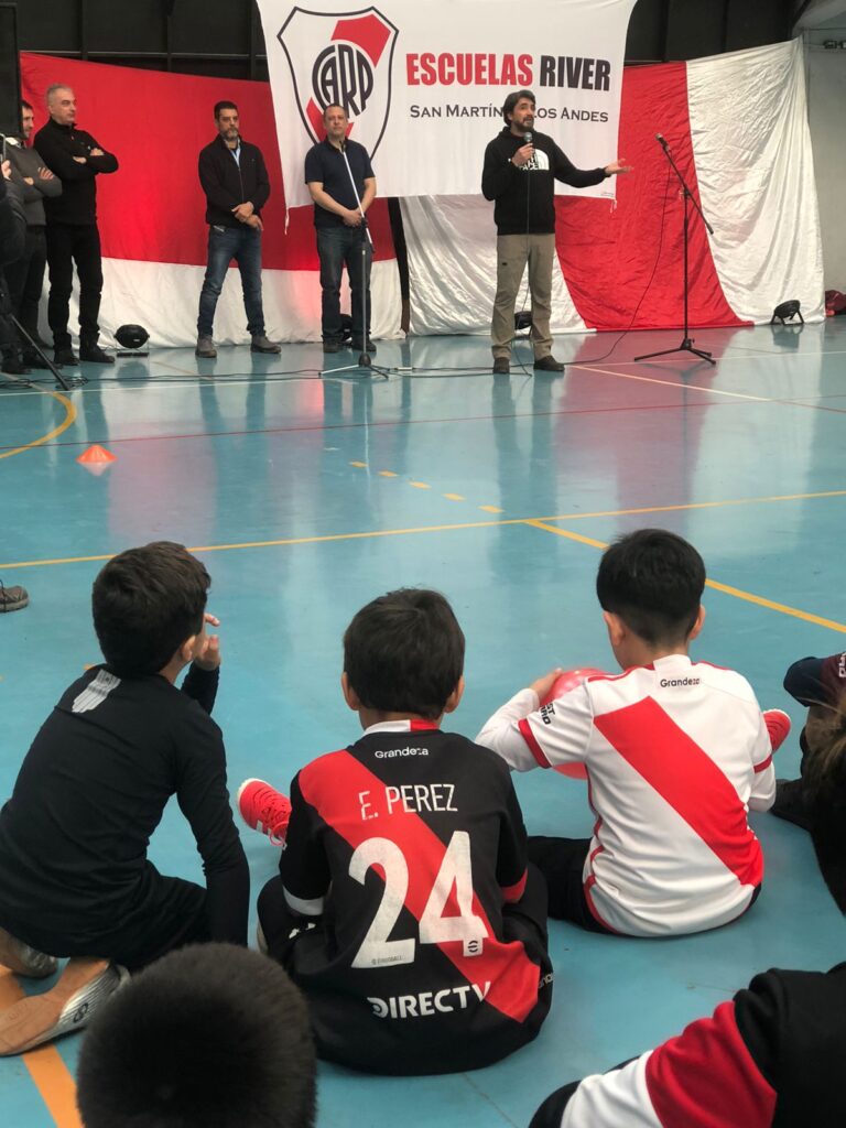 River inauguró su Escuela de Fútbol de San Martín de los Andes