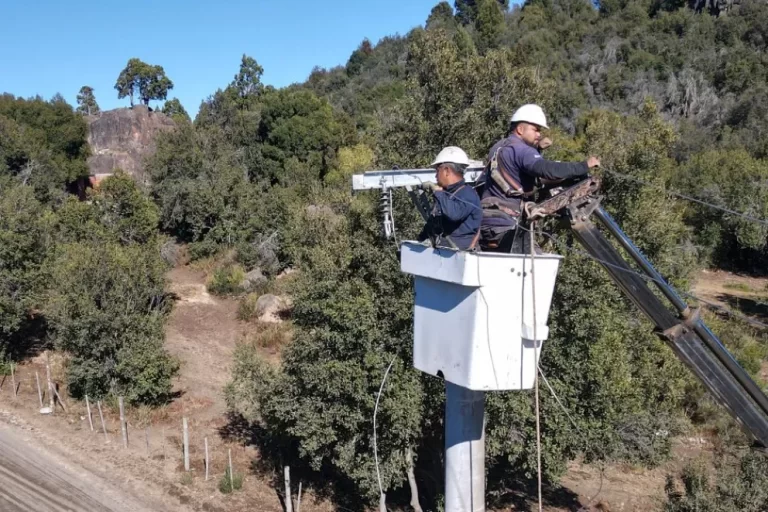 Mantenimiento programado en zona rural de Junín de los Andes